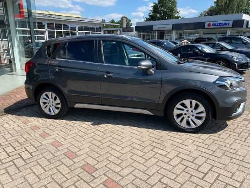 Suzuki SX4 S-Cross 1.0 Comfort grau