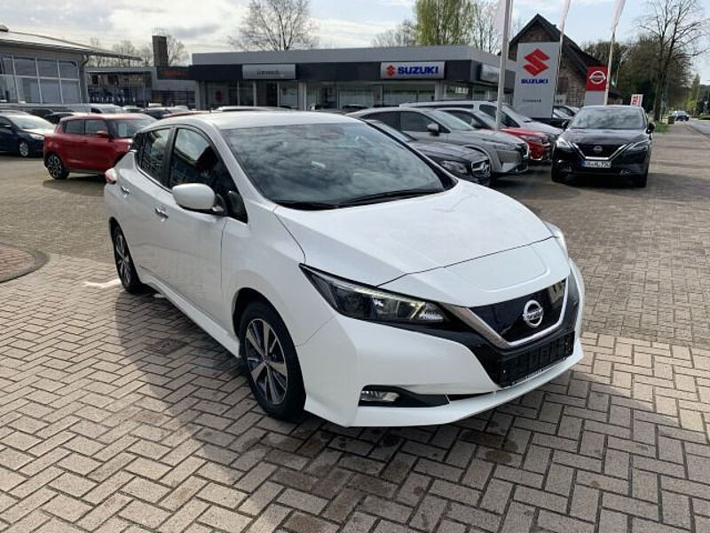 Nissan Leaf Acenta Navi Winterpaket Kamera