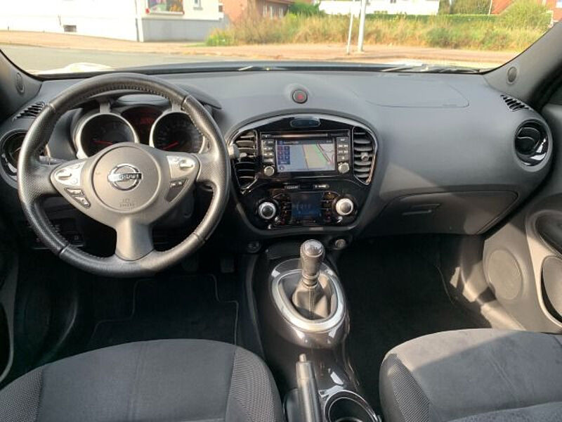 Nissan Juke 1.5 dCi N-Connecta schwarz AHK