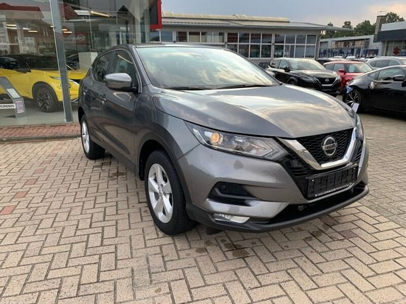 Nissan Qashqai Shiro 1.3 DiG-T Navi Carplay