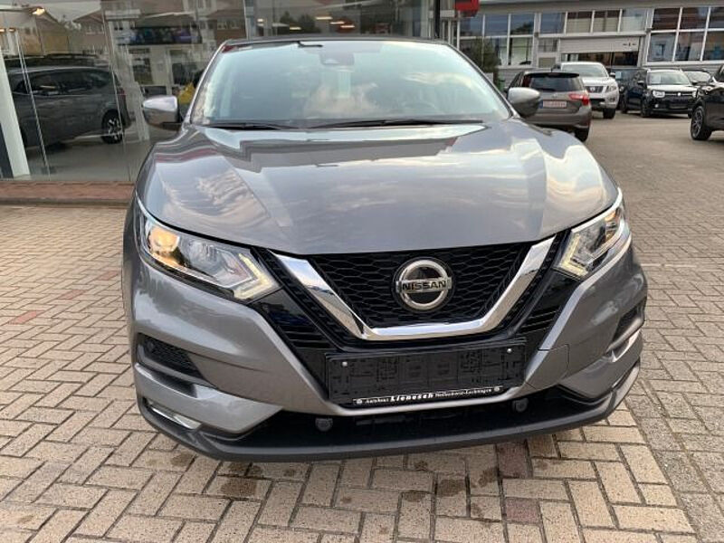 Nissan Qashqai Shiro 1.3 DiG-T Navi Carplay