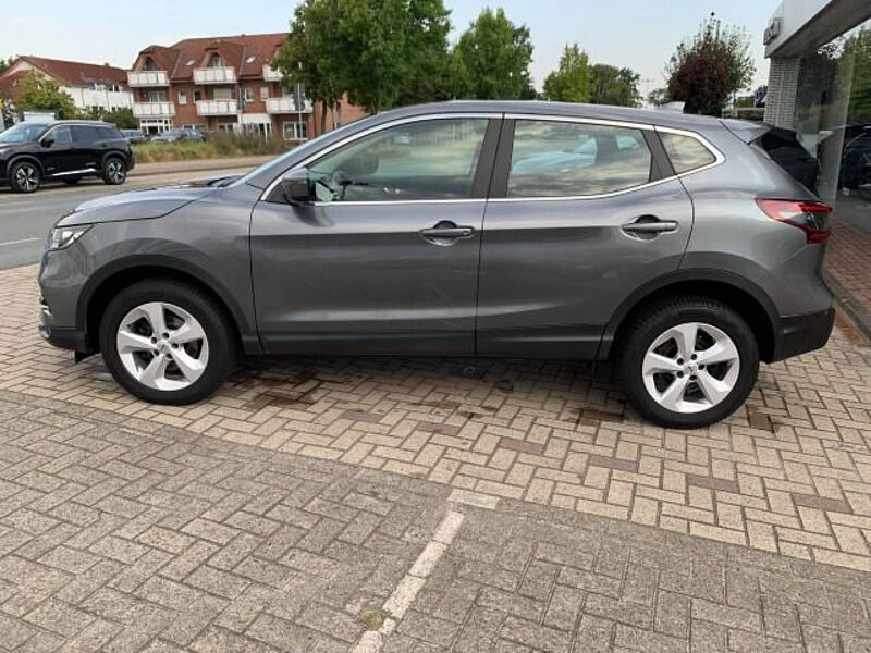 Nissan Qashqai Shiro 1.3 DiG-T Navi Carplay