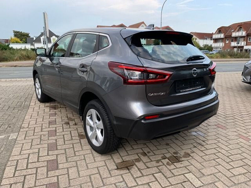 Nissan Qashqai Shiro 1.3 DiG-T Navi Carplay