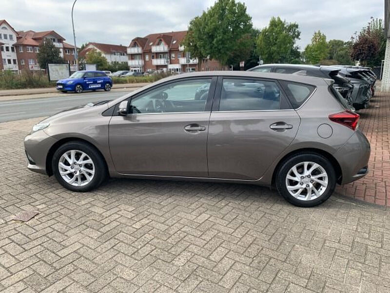 Toyota Auris 1.2 Comfort grau