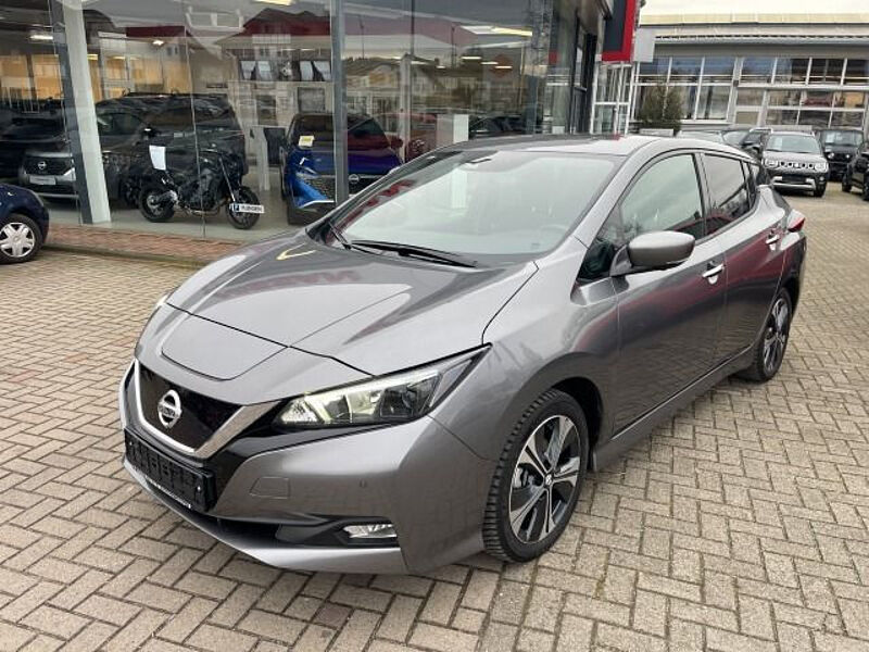 Nissan Leaf N-Connecta Navi Winterpaket