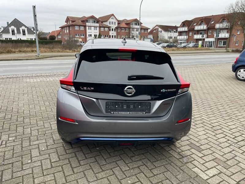 Nissan Leaf N-Connecta Navi Winterpaket