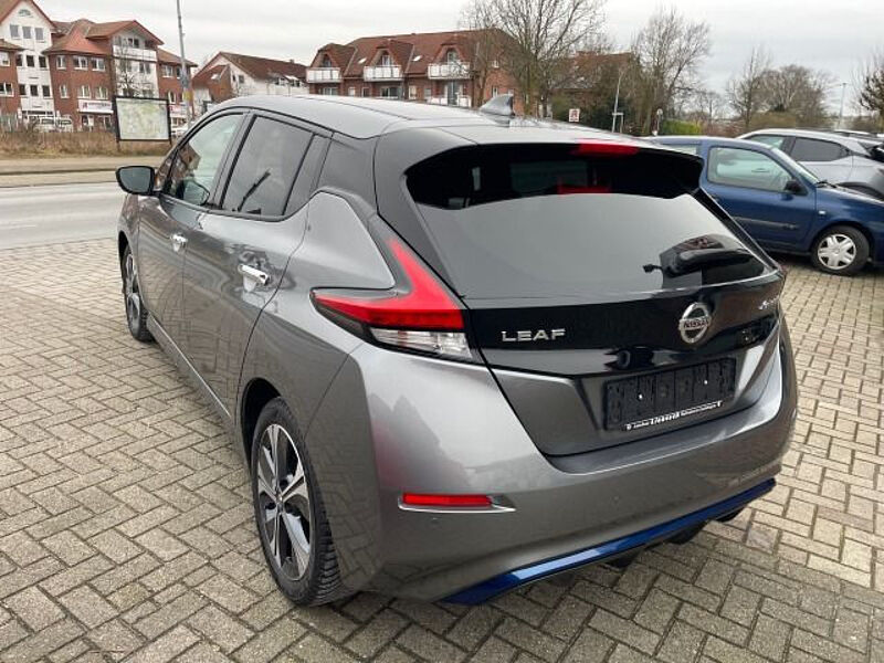 Nissan Leaf N-Connecta Navi Winterpaket