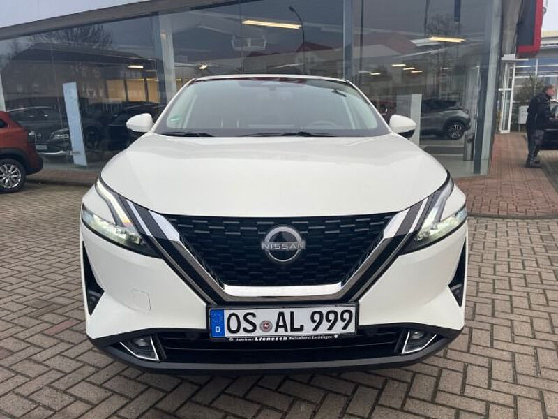 Nissan Qashqai 1.3 DIG-T N-Connecta AHK/HUD/LED/Kamera