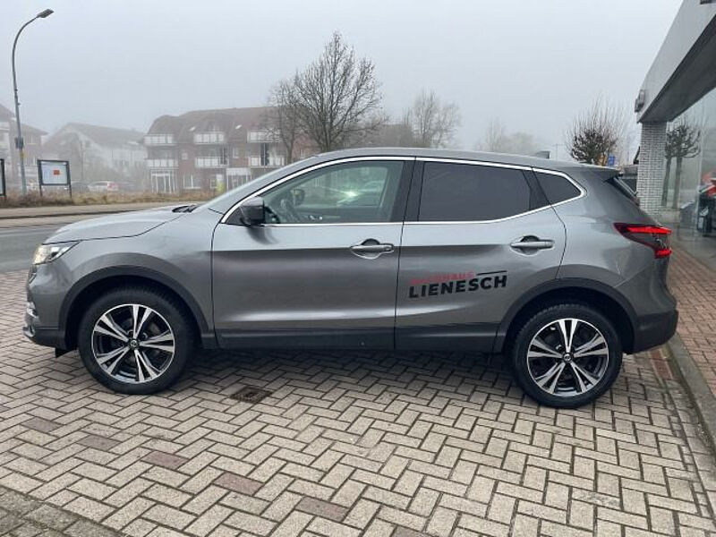 Nissan Qashqai 1.6 dCi N-Connecta Navi/ 360° Kamera