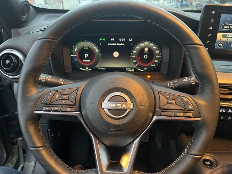 Nissan Juke 1.6 Hybrid N-Connecta Hybrid Winterpaket Kamera